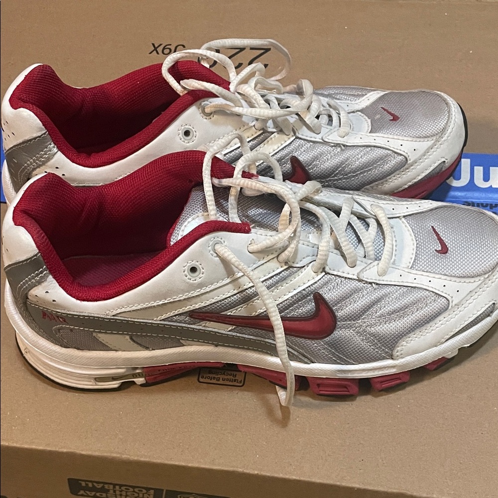 Nike White and Red Athletic Shoes men’s